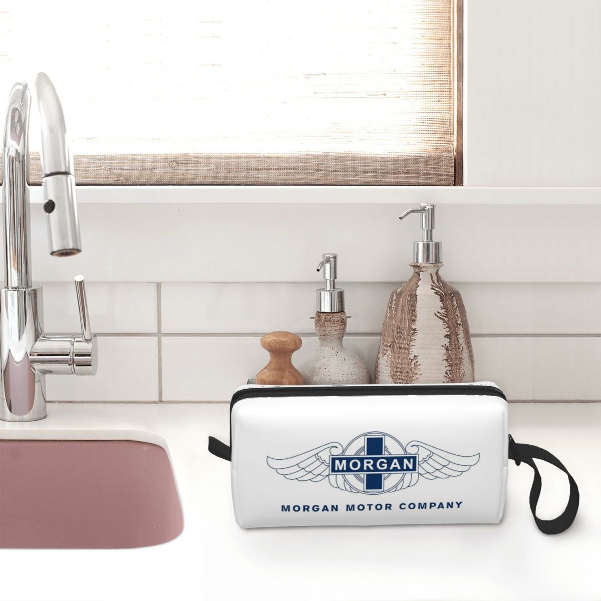 Morgan Motor Car Company Bolsa - Beauty Makeup Companies avaliação e preço